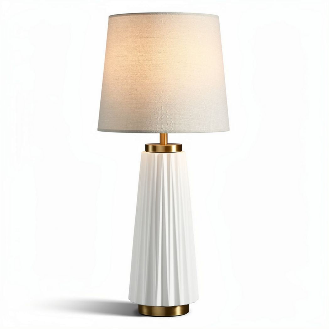 Lampe de table en céramique blanche avec abat-jour en tissu de dimensions 30 x 30 x 50cm